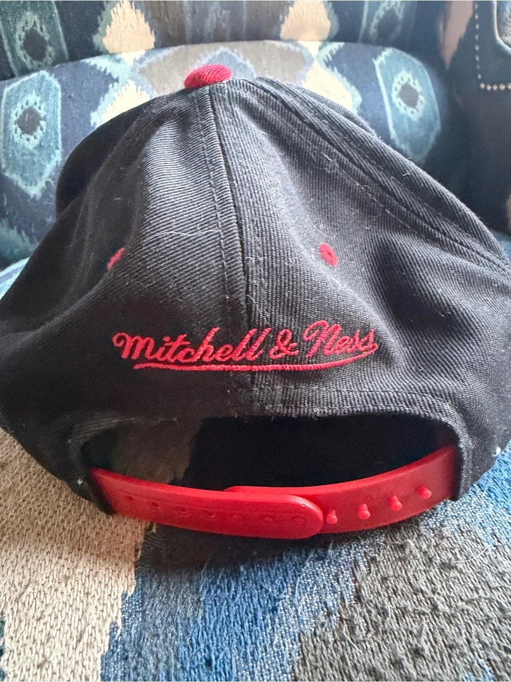 Mitchell & Ness Chicago Bulls Black & Red Snapback Hat